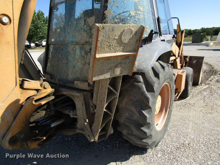 image for item DG8242 1999 Case 580L backhoe
