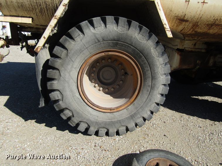 image for item DG8243 Wabco 35C water wagon