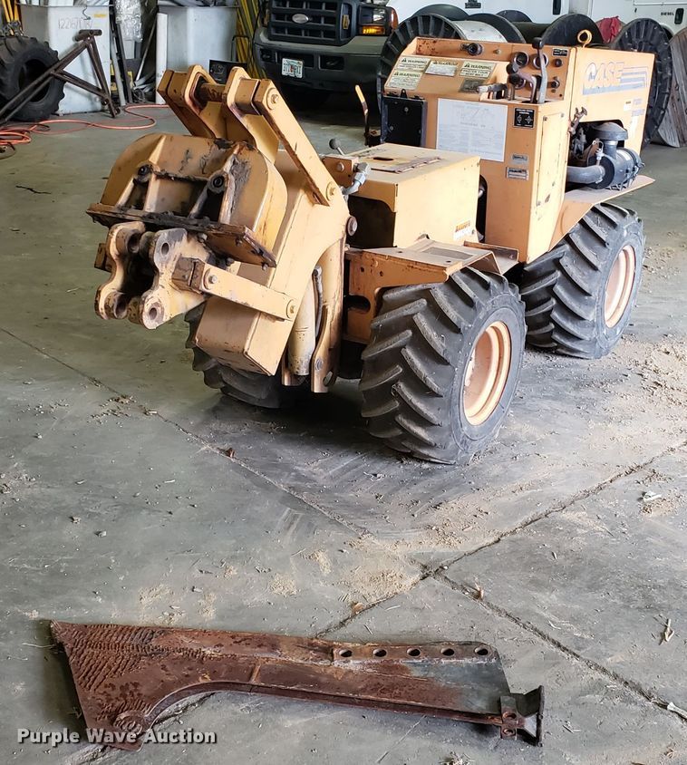 image for item DG8788 Case Maxi Sneaker Series C cable plow