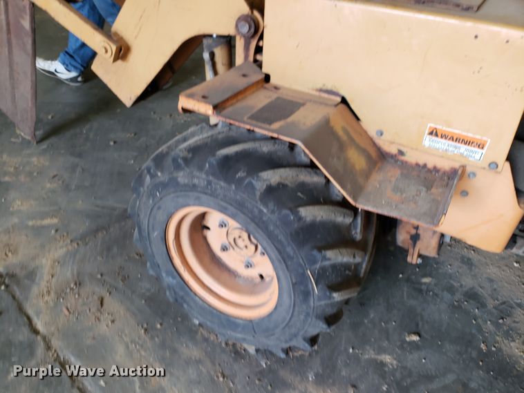 image for item DG8788 Case Maxi Sneaker Series C cable plow