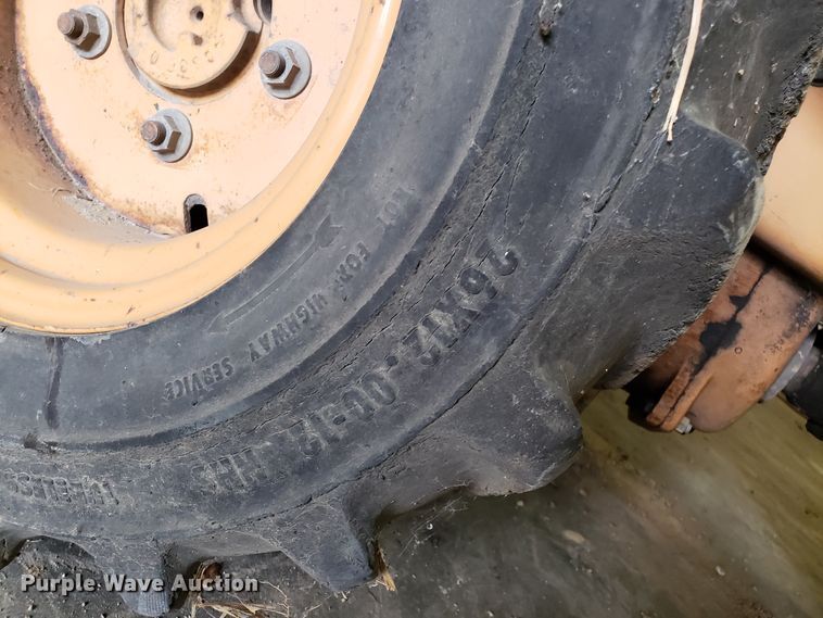 image for item DG8788 Case Maxi Sneaker Series C cable plow