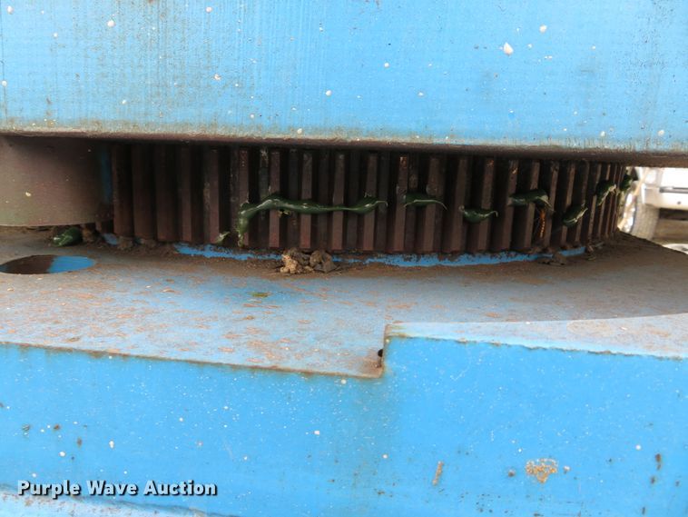 image for item DH1614 1999 Genie S40 boom lift