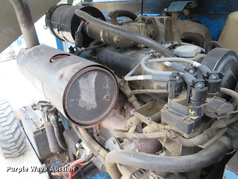 image for item DH1614 1999 Genie S40 boom lift