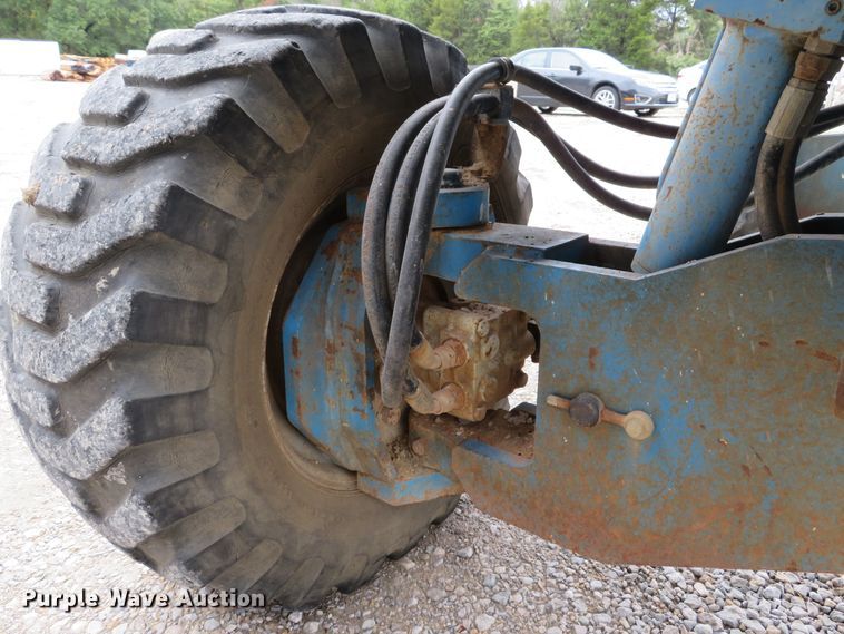 image for item DH1614 1999 Genie S40 boom lift