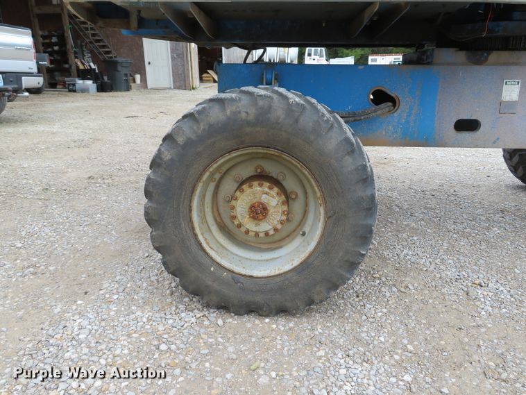 image for item DH1614 1999 Genie S40 boom lift