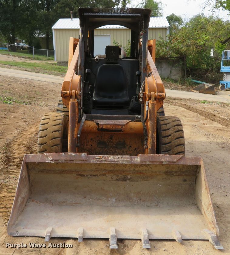 image for item DH1637 2011 Case 430 skid steer