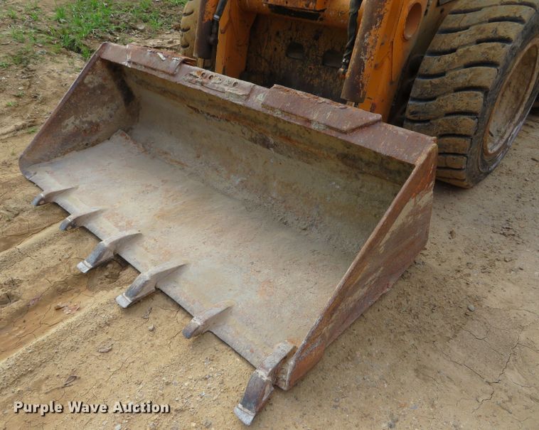 image for item DH1637 2011 Case 430 skid steer