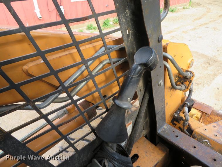 image for item DH1637 2011 Case 430 skid steer