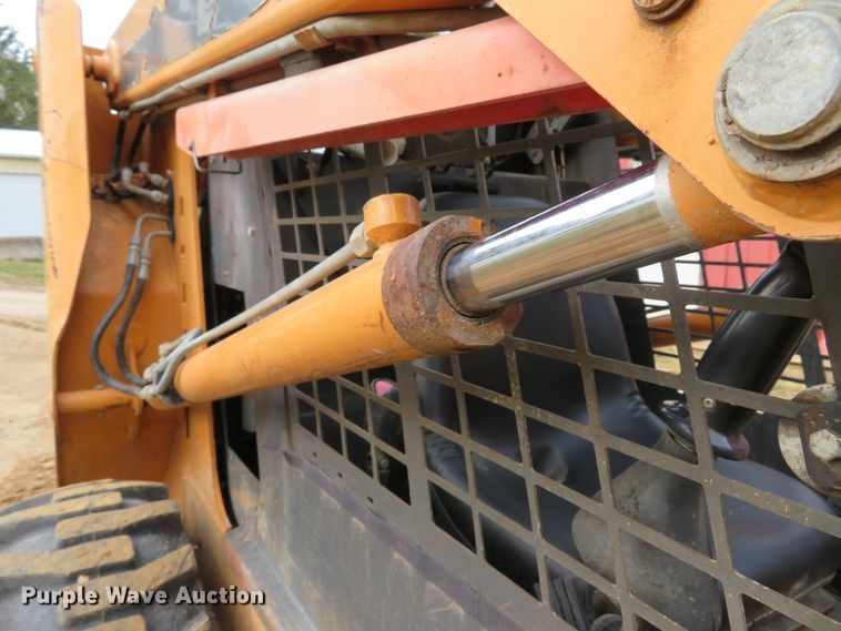 image for item DH1637 2011 Case 430 skid steer