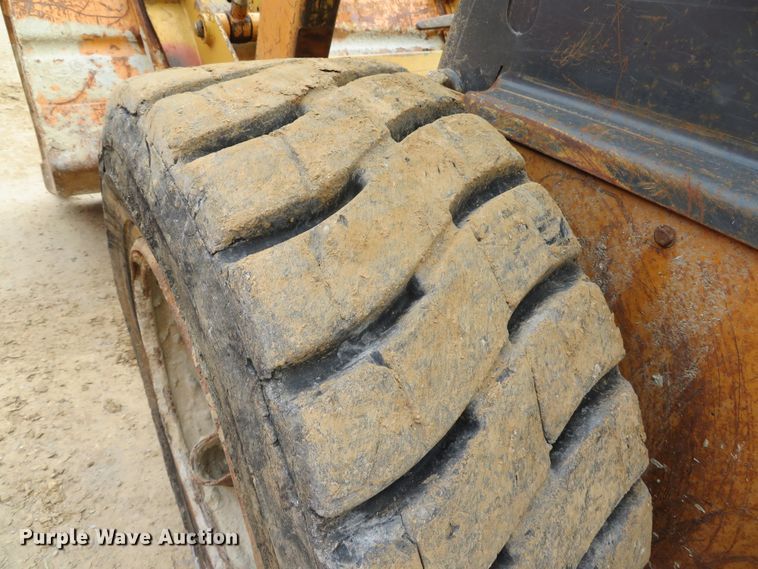 image for item DH1637 2011 Case 430 skid steer