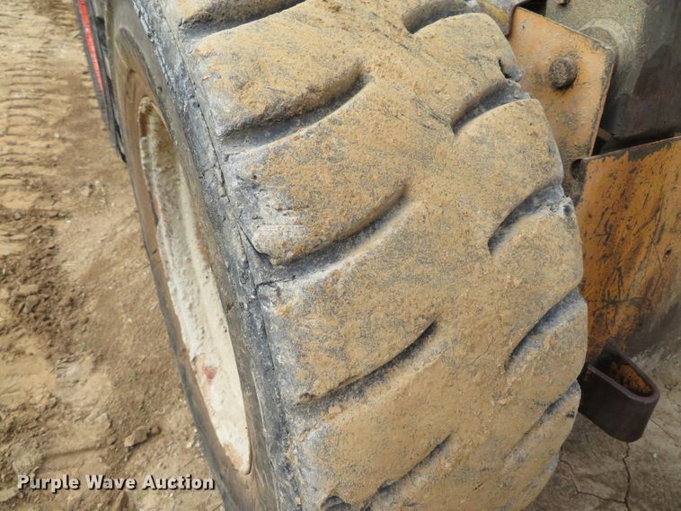 image for item DH1637 2011 Case 430 skid steer