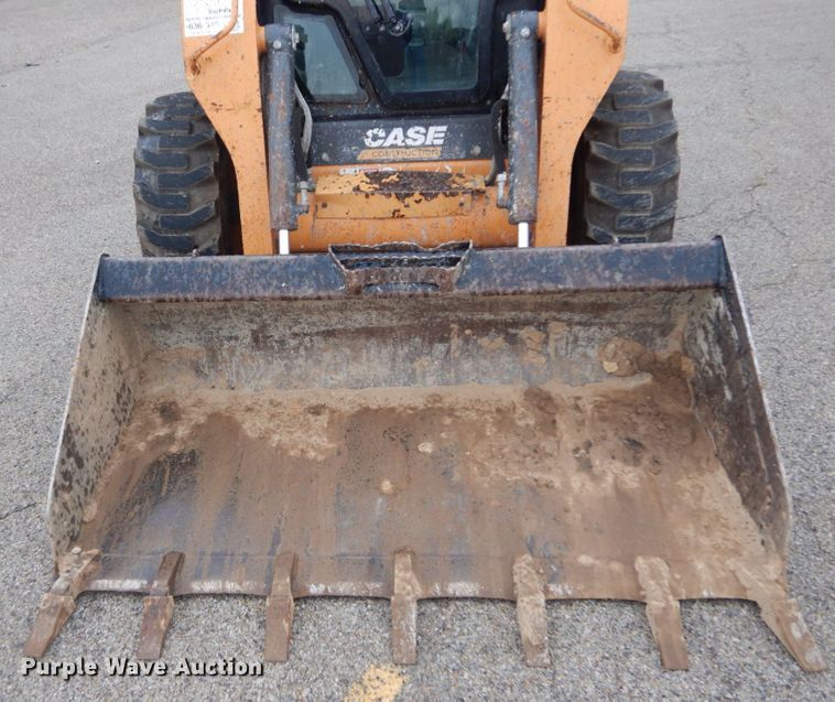 image for item DH2160 2013 Case SR175 skid steer
