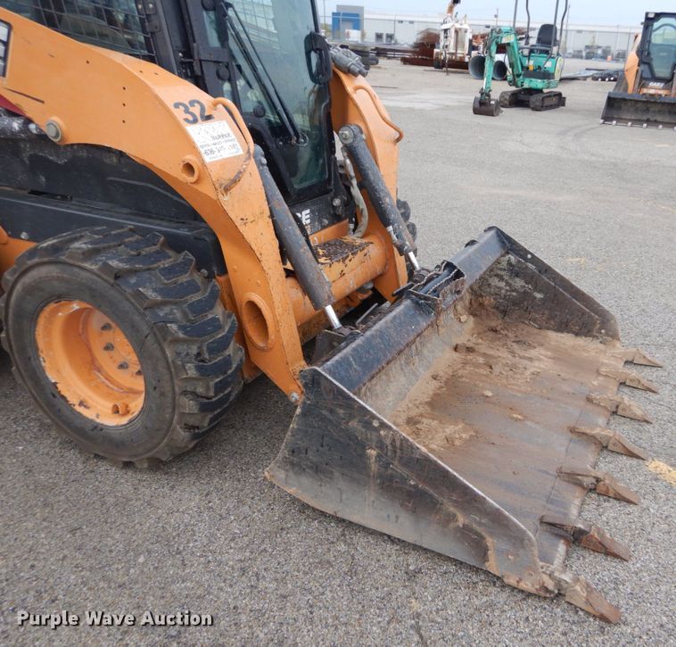 image for item DH2160 2013 Case SR175 skid steer