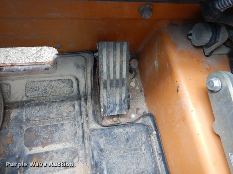 image for item DH2160 2013 Case SR175 skid steer