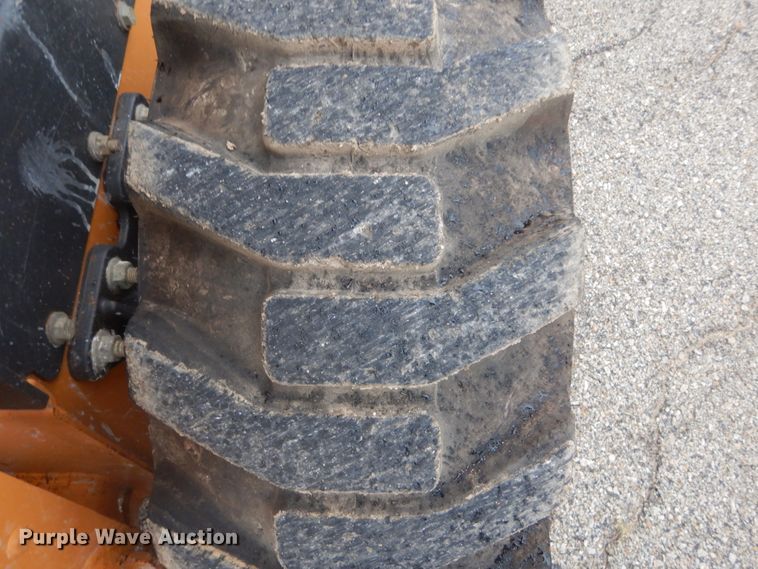 image for item DH2160 2013 Case SR175 skid steer