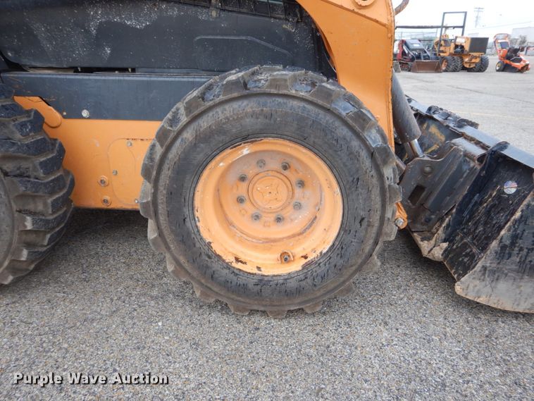 image for item DH2160 2013 Case SR175 skid steer
