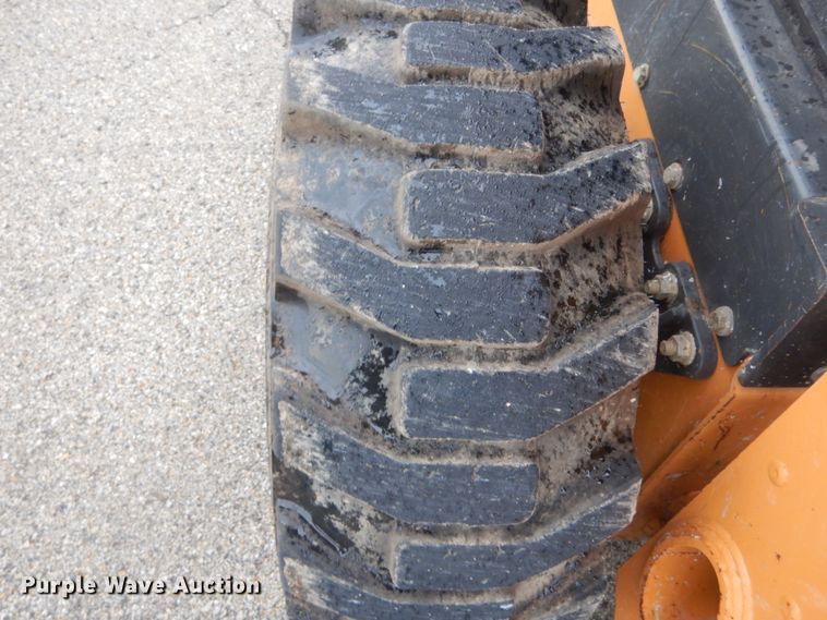 image for item DH2160 2013 Case SR175 skid steer