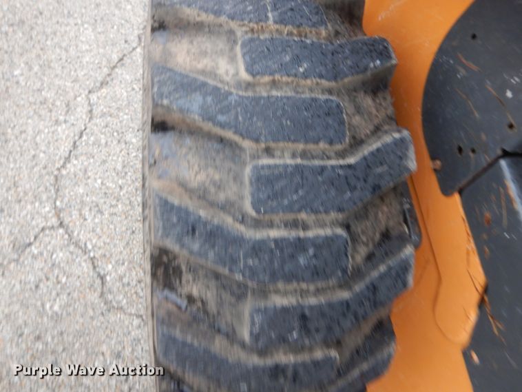 image for item DH2160 2013 Case SR175 skid steer