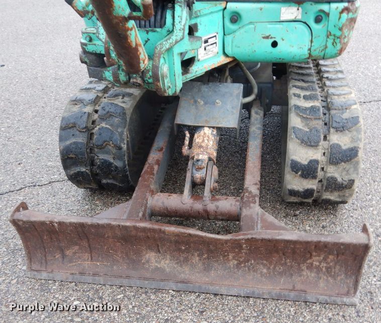 image for item DH2161 2010 IHI 15VX mini excavator