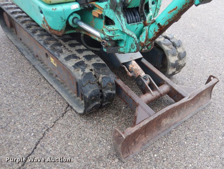 image for item DH2161 2010 IHI 15VX mini excavator