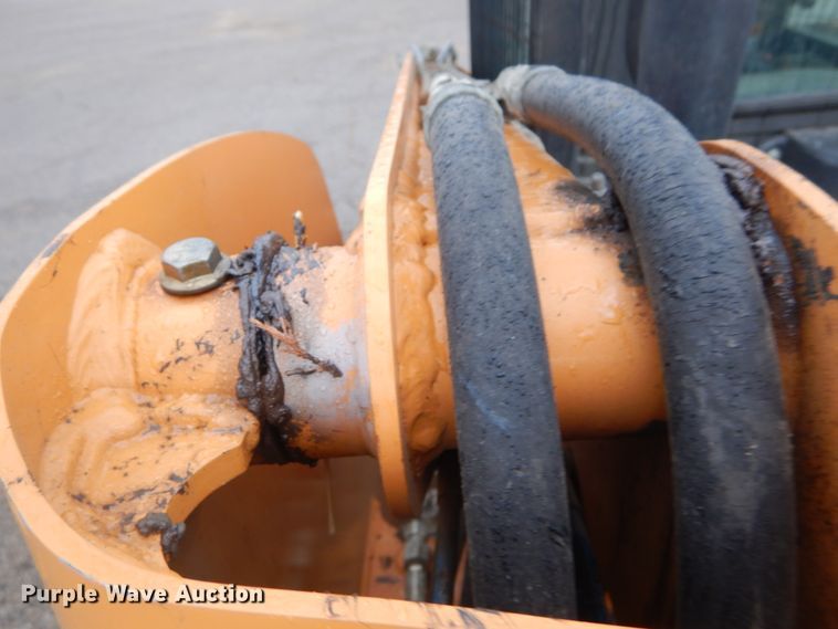 image for item DH2162 2011 Case TR270 skid steer