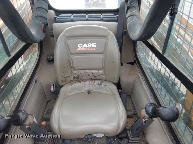 image for item DH2162 2011 Case TR270 skid steer