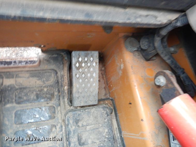 image for item DH2162 2011 Case TR270 skid steer