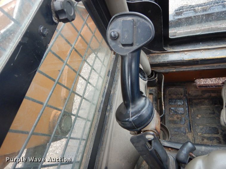 image for item DH2162 2011 Case TR270 skid steer