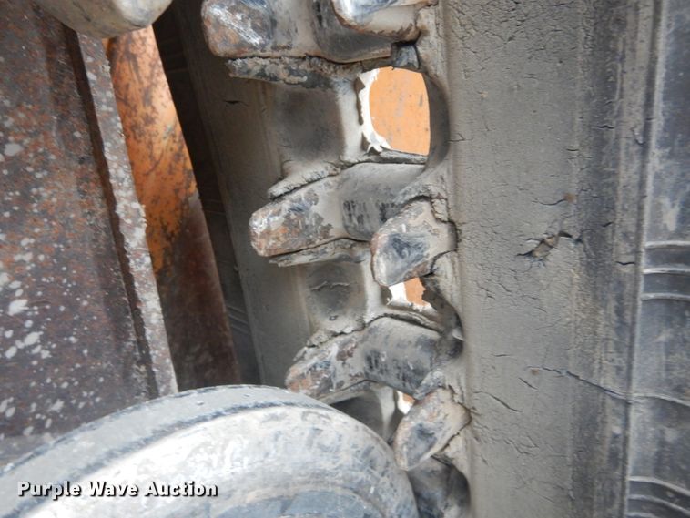 image for item DH2162 2011 Case TR270 skid steer