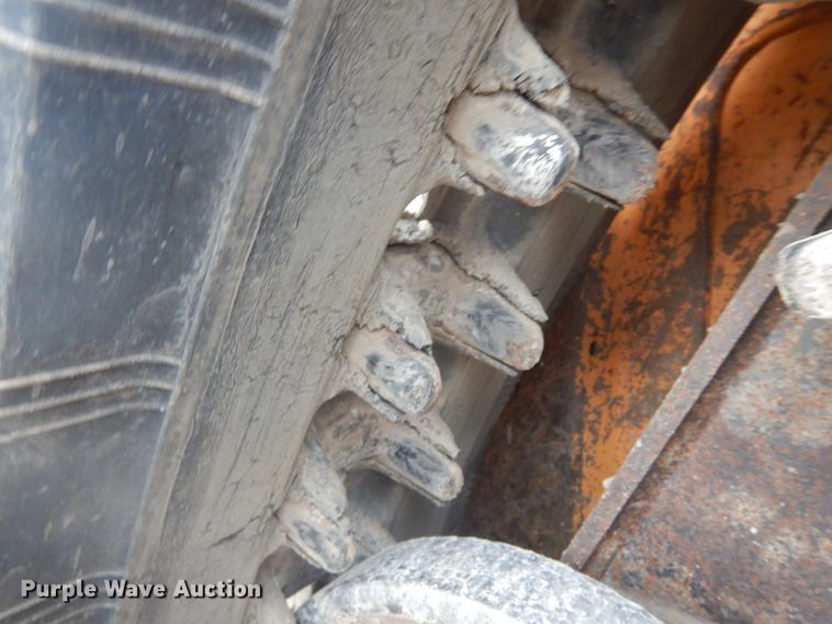 image for item DH2162 2011 Case TR270 skid steer