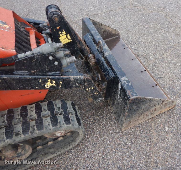 image for item DH2163 2014 Ditch Witch SK750 compact utility loader