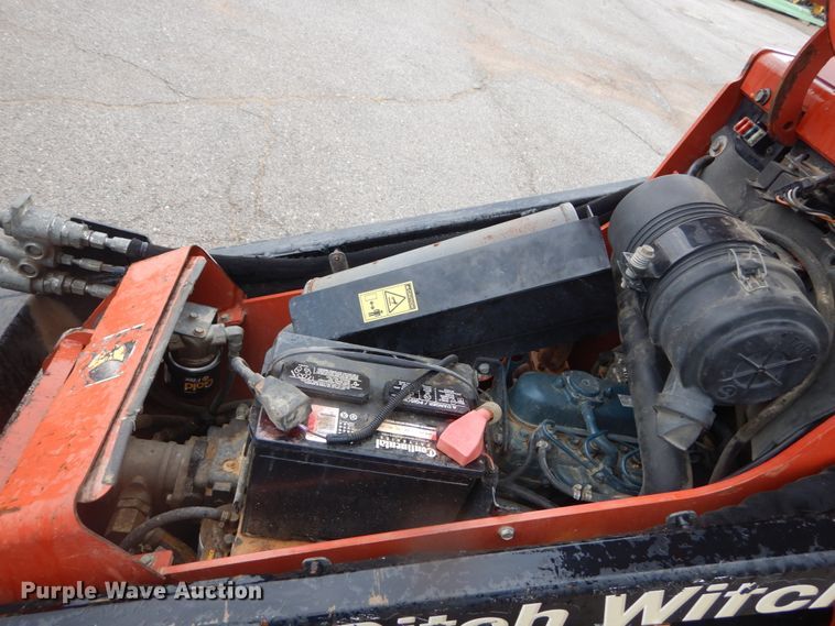 image for item DH2163 2014 Ditch Witch SK750 compact utility loader