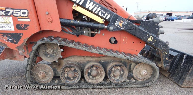 image for item DH2163 2014 Ditch Witch SK750 compact utility loader