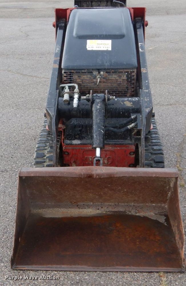 image for item DH2164 2013 Toro TX427 compact utility loader