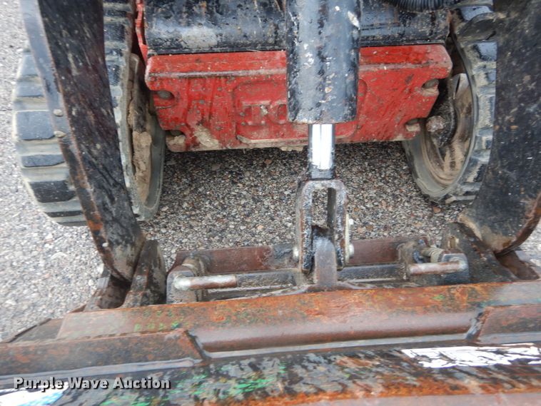 image for item DH2164 2013 Toro TX427 compact utility loader