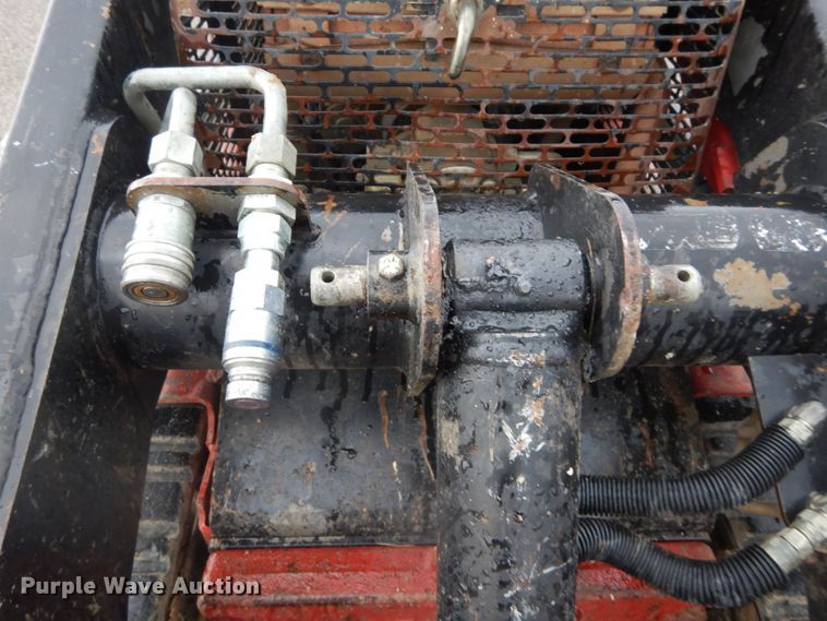 image for item DH2164 2013 Toro TX427 compact utility loader