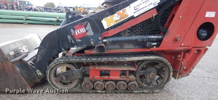 image for item DH2164 2013 Toro TX427 compact utility loader