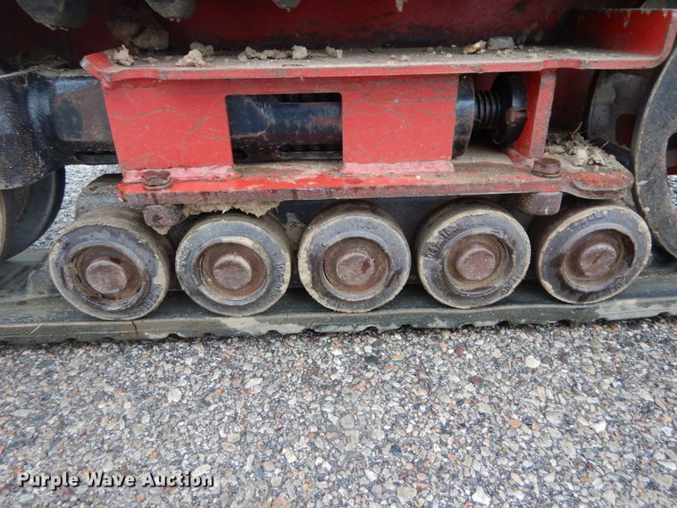 image for item DH2164 2013 Toro TX427 compact utility loader