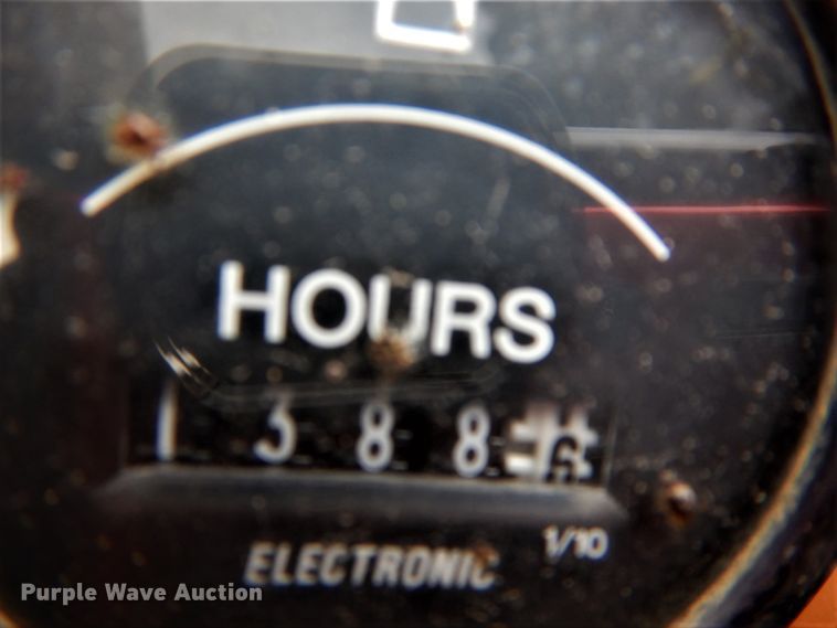 image for item DH2165 2001 Case Maxi Sneaker cable plow