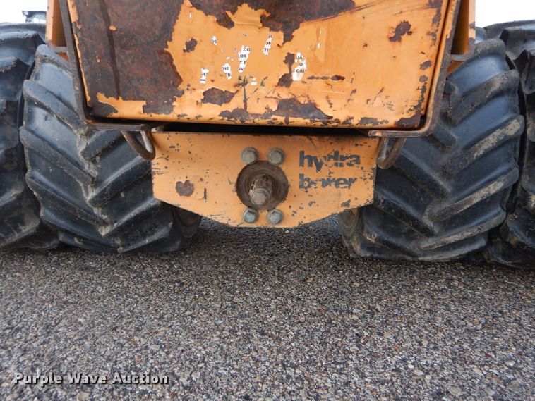 image for item DH2165 2001 Case Maxi Sneaker cable plow