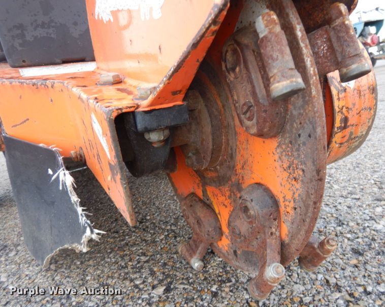 image for item DH2166 Bandit HB19 stump grinder