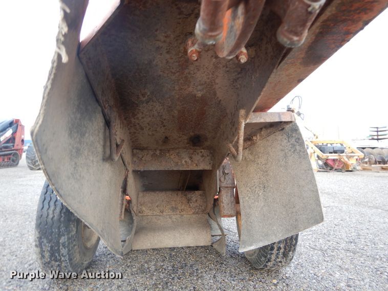 image for item DH2166 Bandit HB19 stump grinder