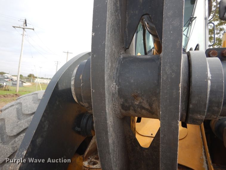 image for item DH2186 2013 John Deere 644K wheel loader