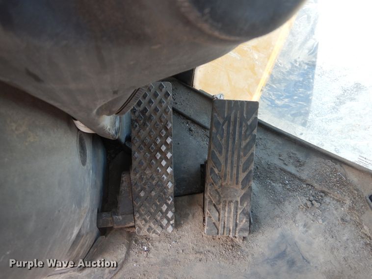 image for item DH2186 2013 John Deere 644K wheel loader