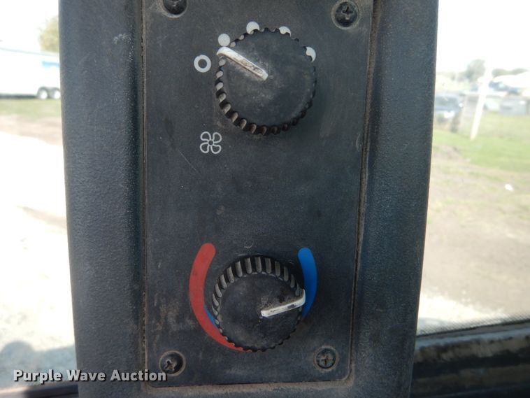 image for item DH2186 2013 John Deere 644K wheel loader