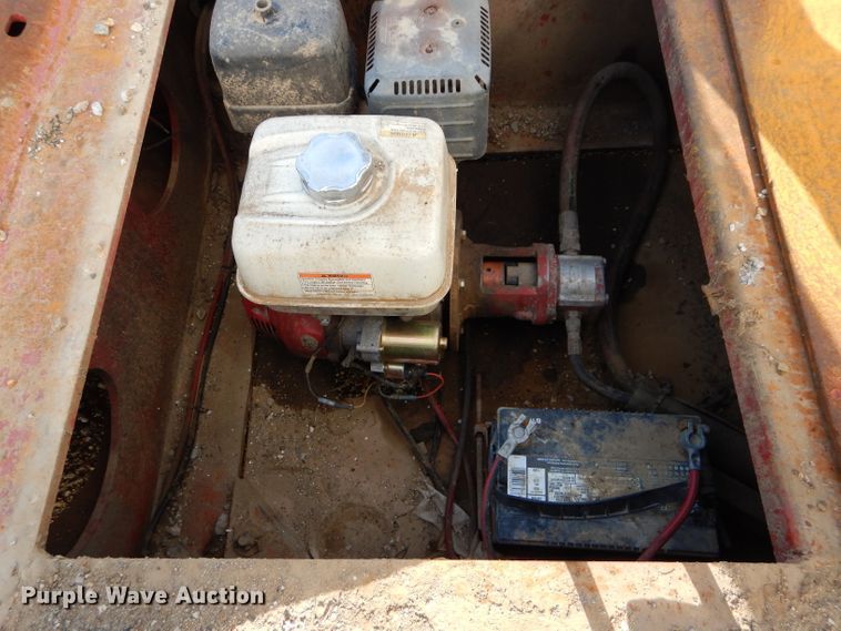 image for item DH2625 2002 Load King 404DFP lowboy equipment trailer