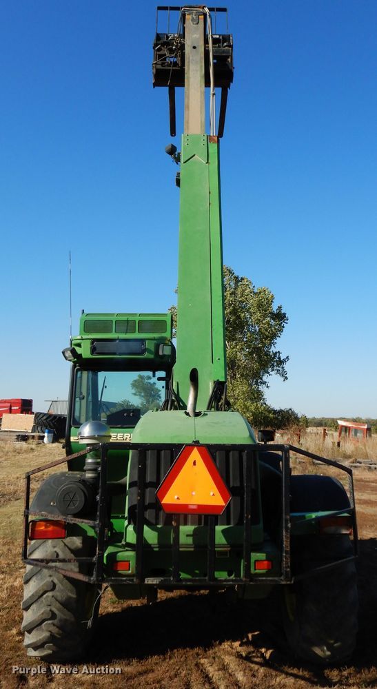 image for item DH2627 2003 John Deere 3400 telehandler