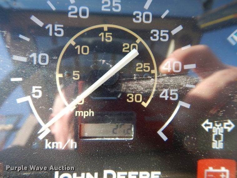 image for item DH2627 2003 John Deere 3400 telehandler