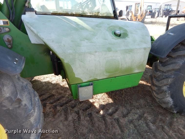 image for item DH2627 2003 John Deere 3400 telehandler