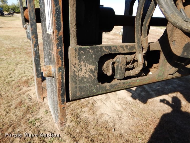 image for item DH2627 2003 John Deere 3400 telehandler